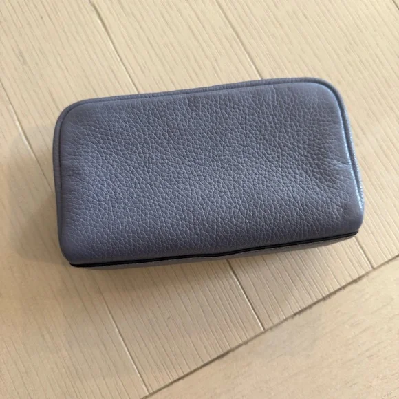 Coach Disney Blue Cinderella Women's Cosmetic Case - Picture 4 of 6